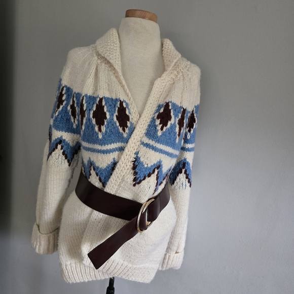 Vintage Hand Knit Cowichan Style Open Front Sweater, Small - Picture 13 of 16